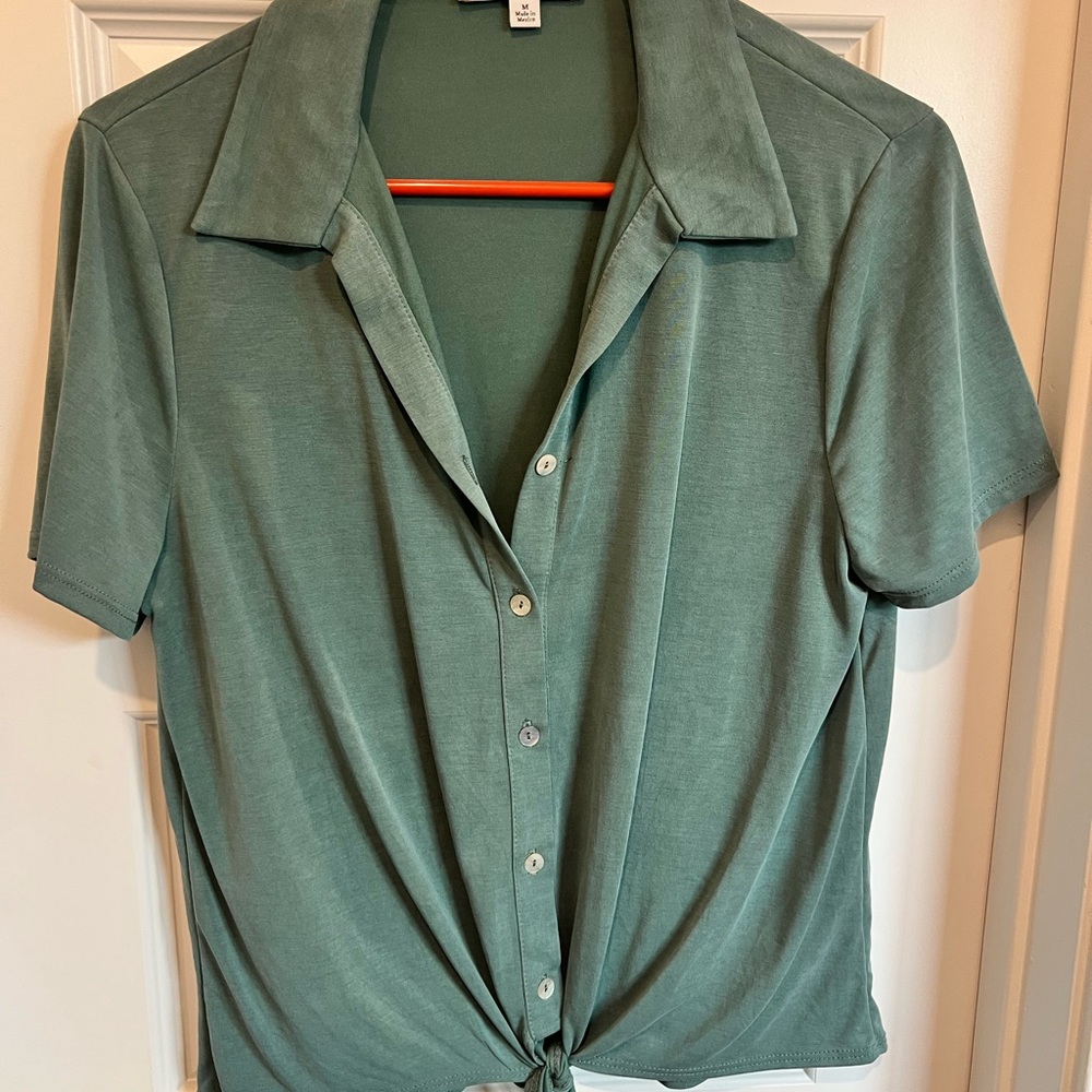 Green Envelope Green Button-Up Collared Shirt